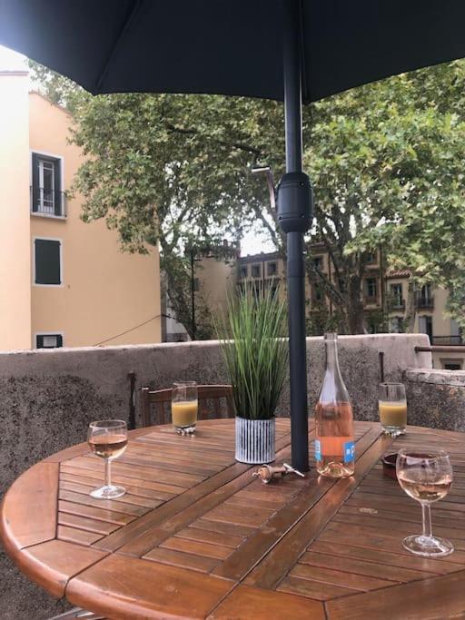 Au Coeur De Ville Avec Terrasse Céret Eksteriør billede